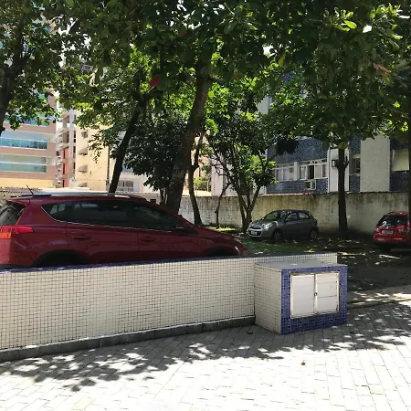 Apartamento Guaruja Enseada Caravela - Proximo Da Praia - Com Ar Condicionado E Vaga Para Carro Exterior photo