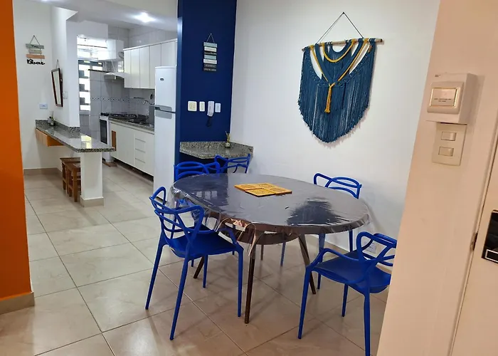 Apartamento Guaruja Enseada Caravela - Proximo Da Praia - Com Ar Condicionado E Vaga Para Carro