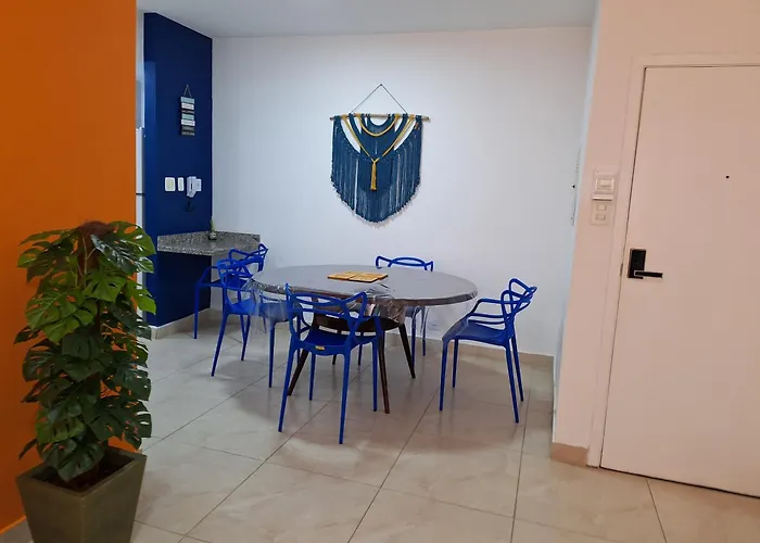 Apartamento Guaruja Enseada Caravela - Proximo Da Praia - Com Ar Condicionado E Vaga Para Carro