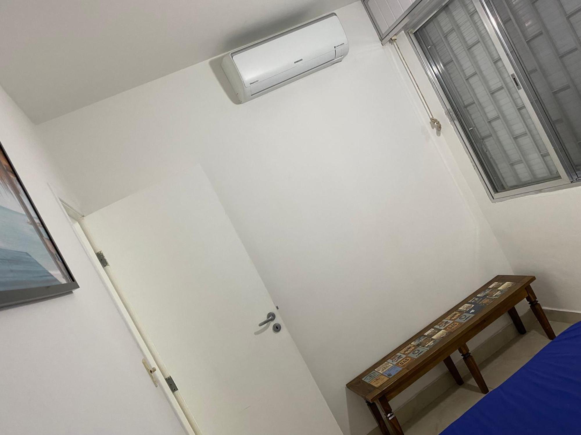 Apartment Enseada Caravela - Proximo Da - Com Ar Condicionado E Vaga Carro Guaruja